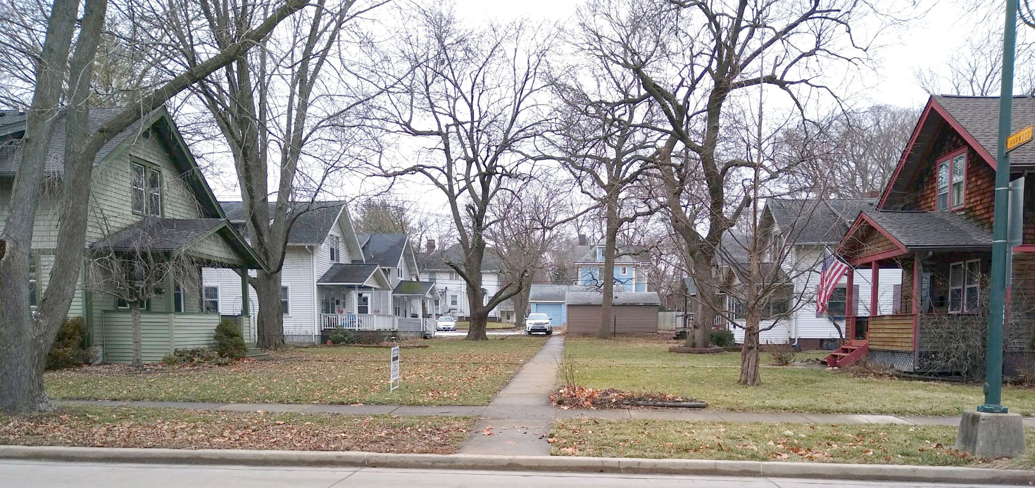 0201 loca bag Harwood Ct.jpg